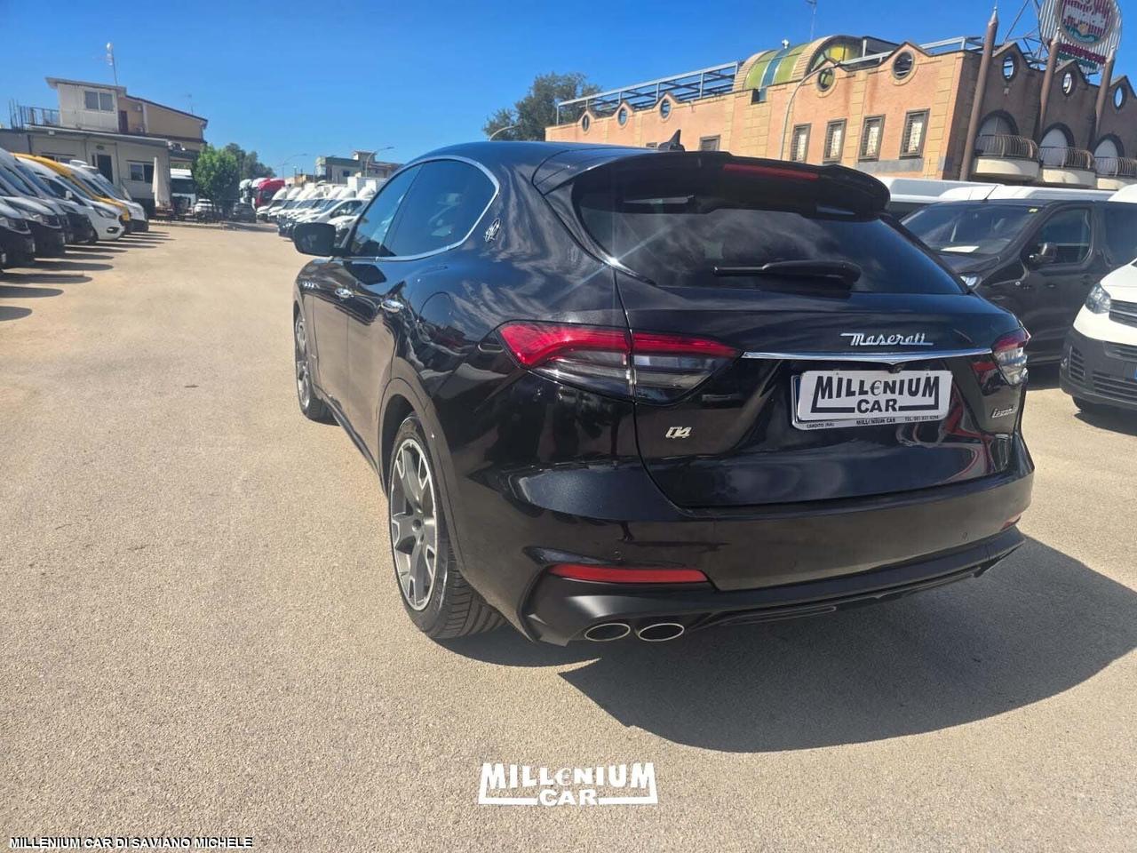 MASERATI LEVANTE 3.0BENZ 350CV 2021