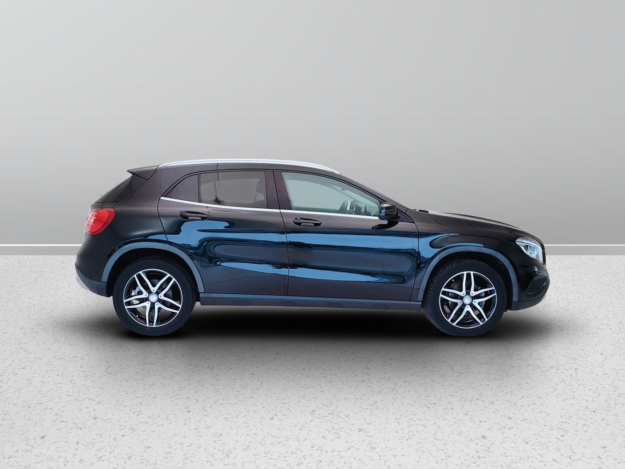 Mercedes-Benz GLA-X156 2014 - GLA 200 d (cdi) Enduro 4matic auto