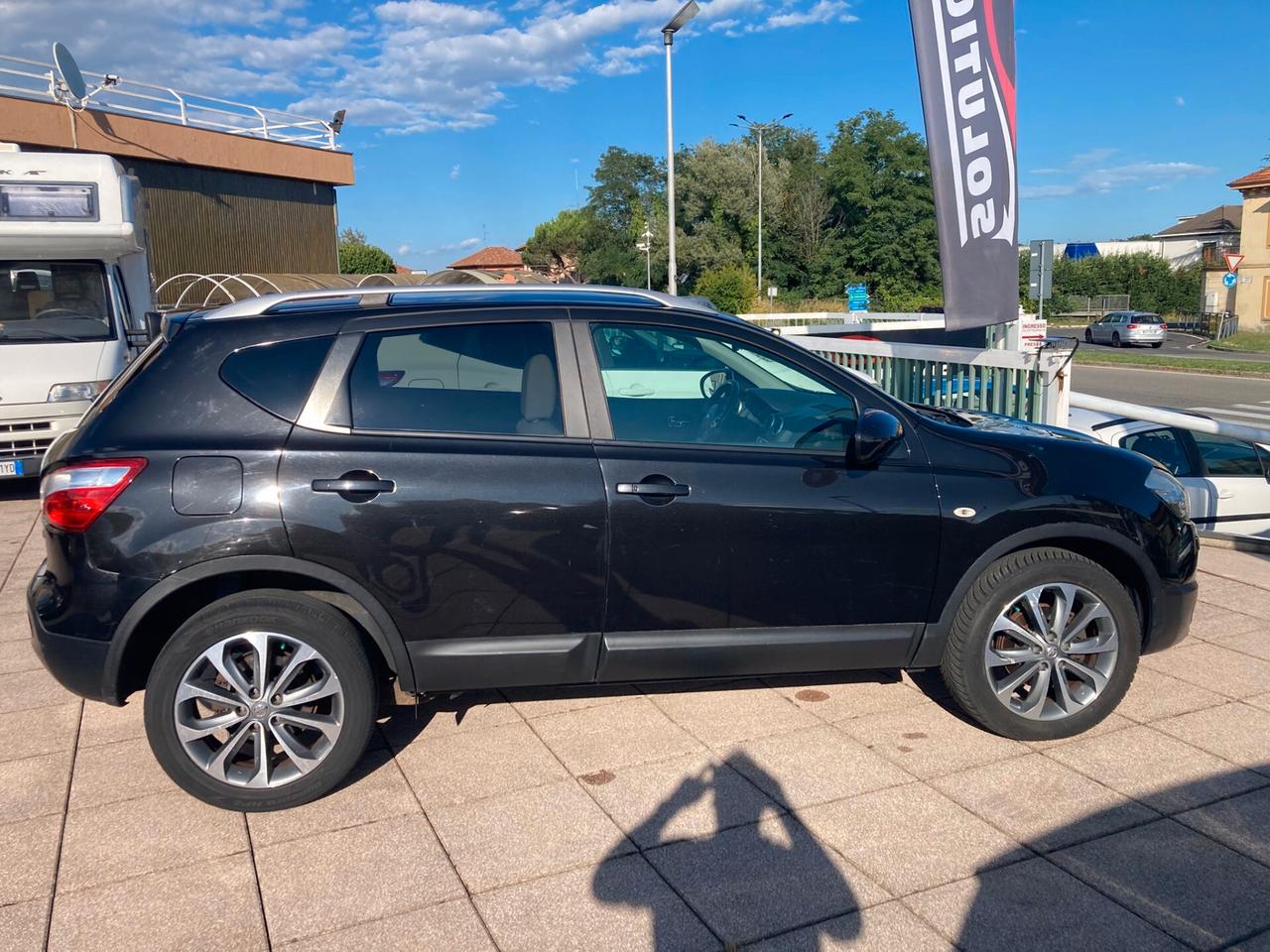 Nissan Qashqai 2.0 dCi DPF Tekna