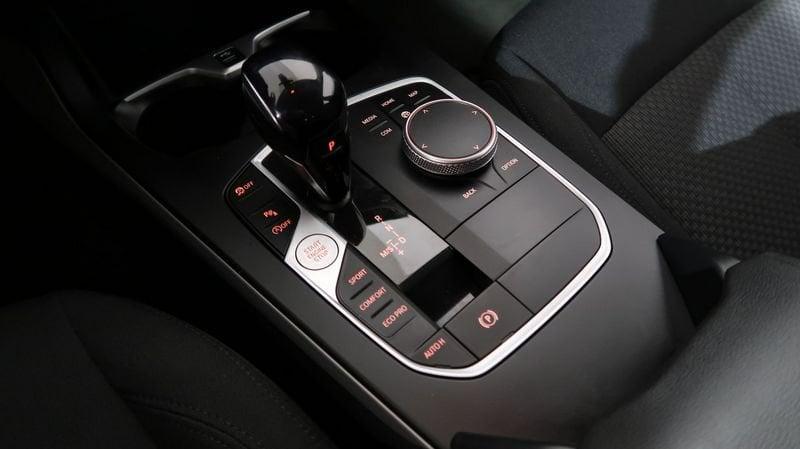 BMW Serie 1 116d Business Advantage Cambio automatico