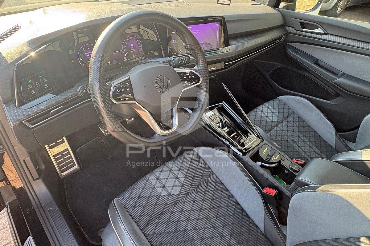 VOLKSWAGEN Golf 1.5 eTSI 150 CV EVO ACT DSG R-Line