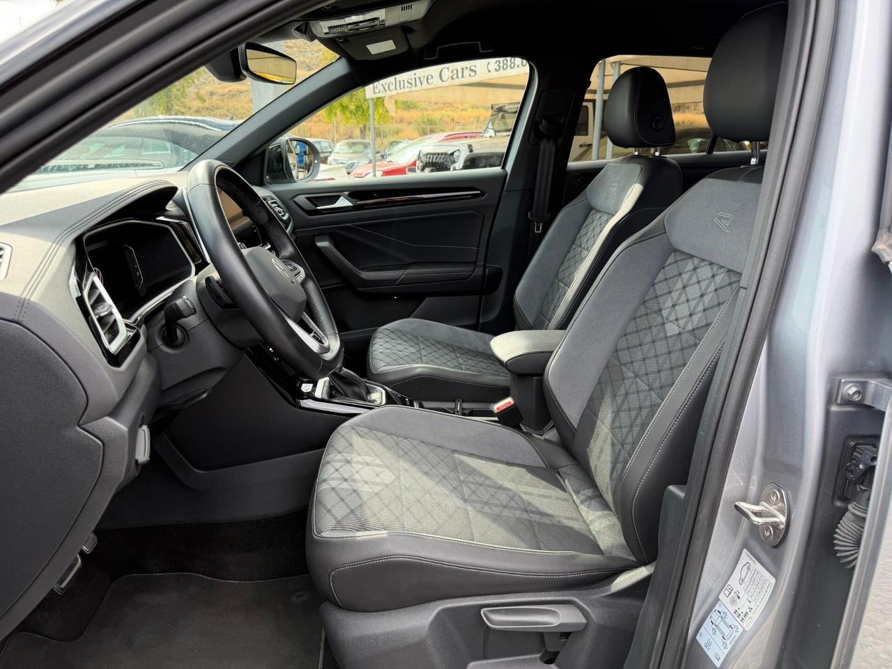 Volkswagen T-Roc 2.0 TDI SCR 150 CV DSG R-Line
