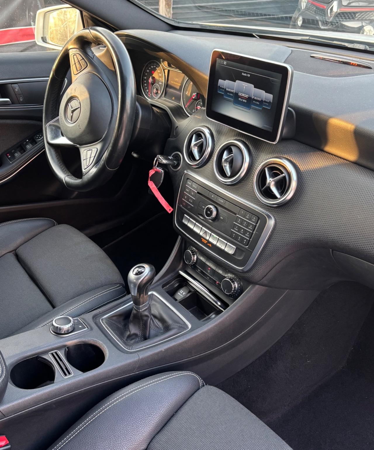 Mercedes-benz A 180 d Premium Restayling