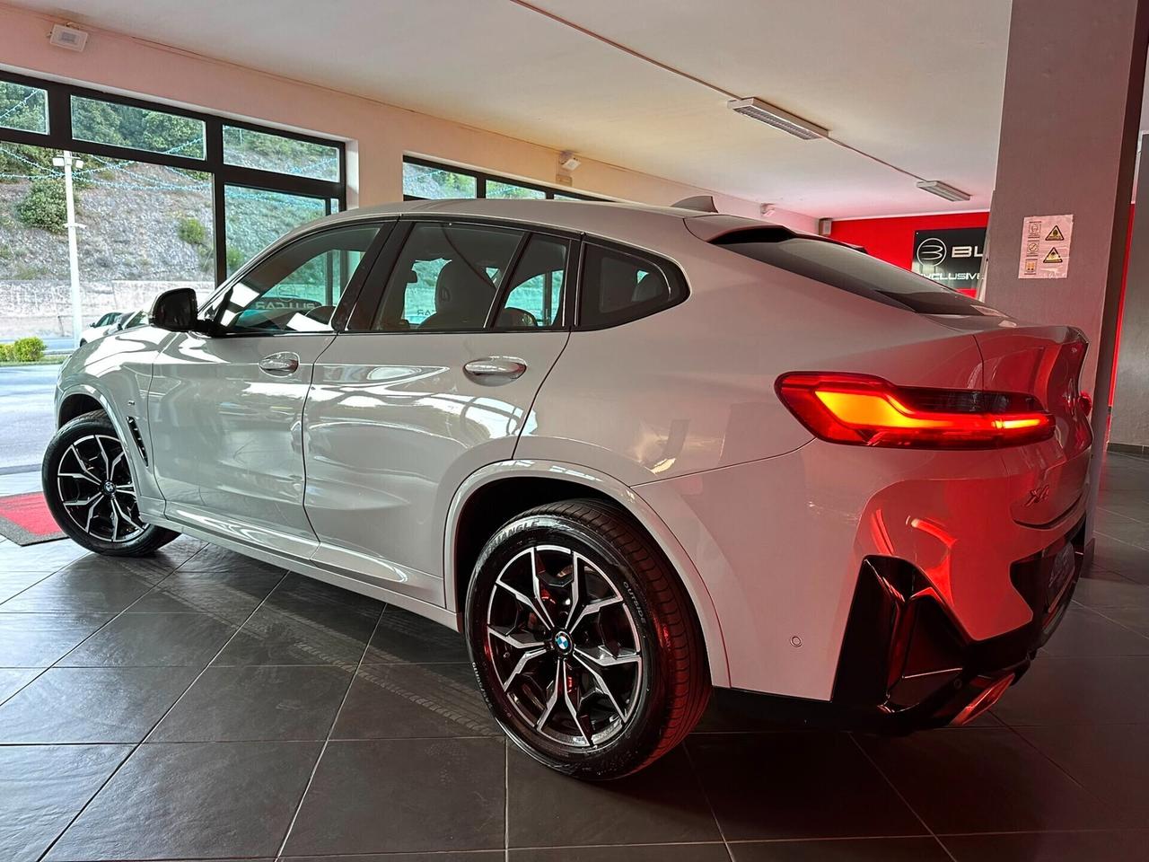 BMW X4 20d M-SPORT X-DRIVE MHEV 190cv