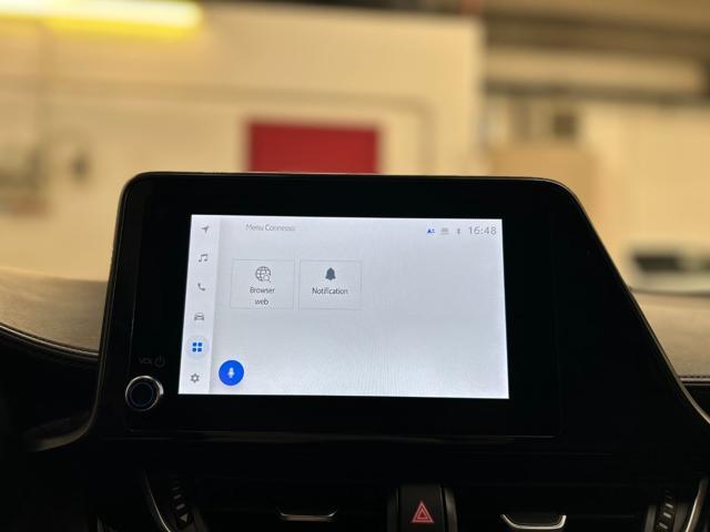 TOYOTA C-HR 2.0 Hybrid E-CVT Morebusiness