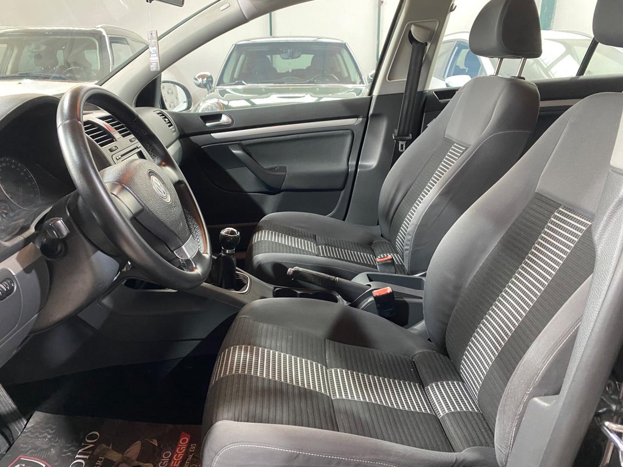 Volkswagen Golf 1.6 5p. Comfortline