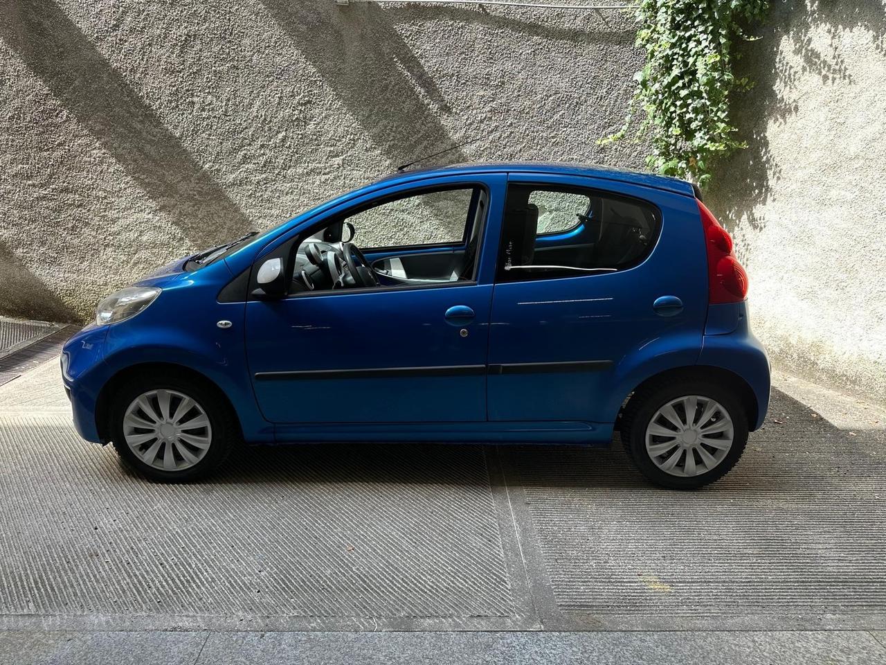 Peugeot 107 1.0 68CV 5p. Active