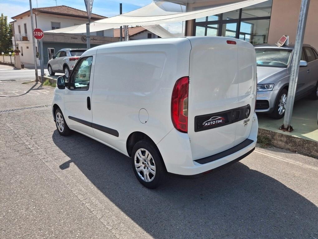 Fiat Doblò 1.6 Multijet 105cv 3 POSTI Lounge