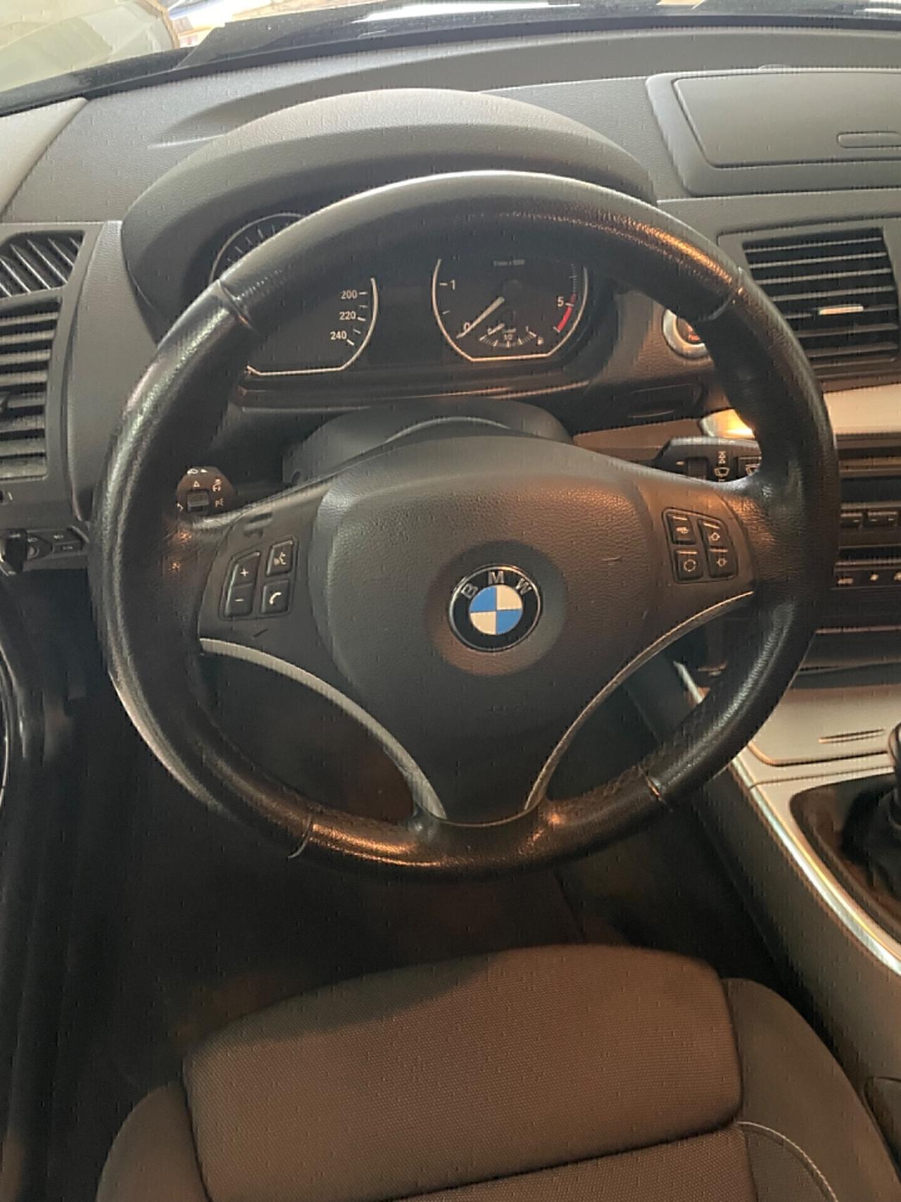 BMW SERIE 118 FUTURA "TENUTA BENISSIMO"