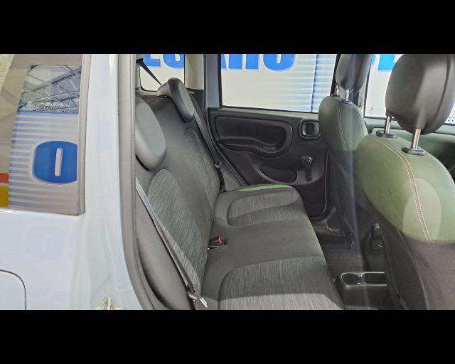 FIAT New Panda 0.9 t.air turbo 4x4 85cv E6
