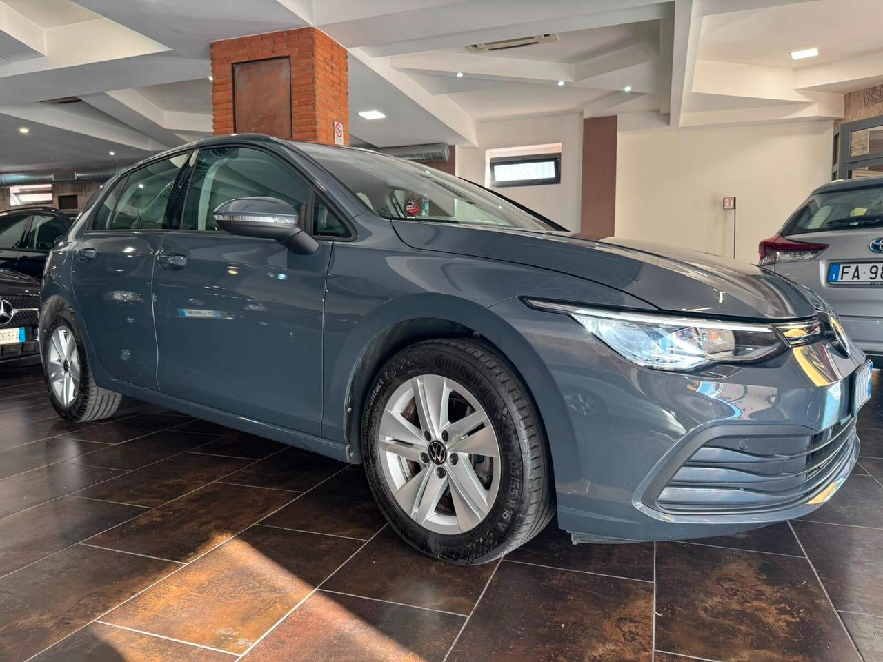 Volkswagen Golf 1.5 eTSI 130 CV EVO ACT DSG Life