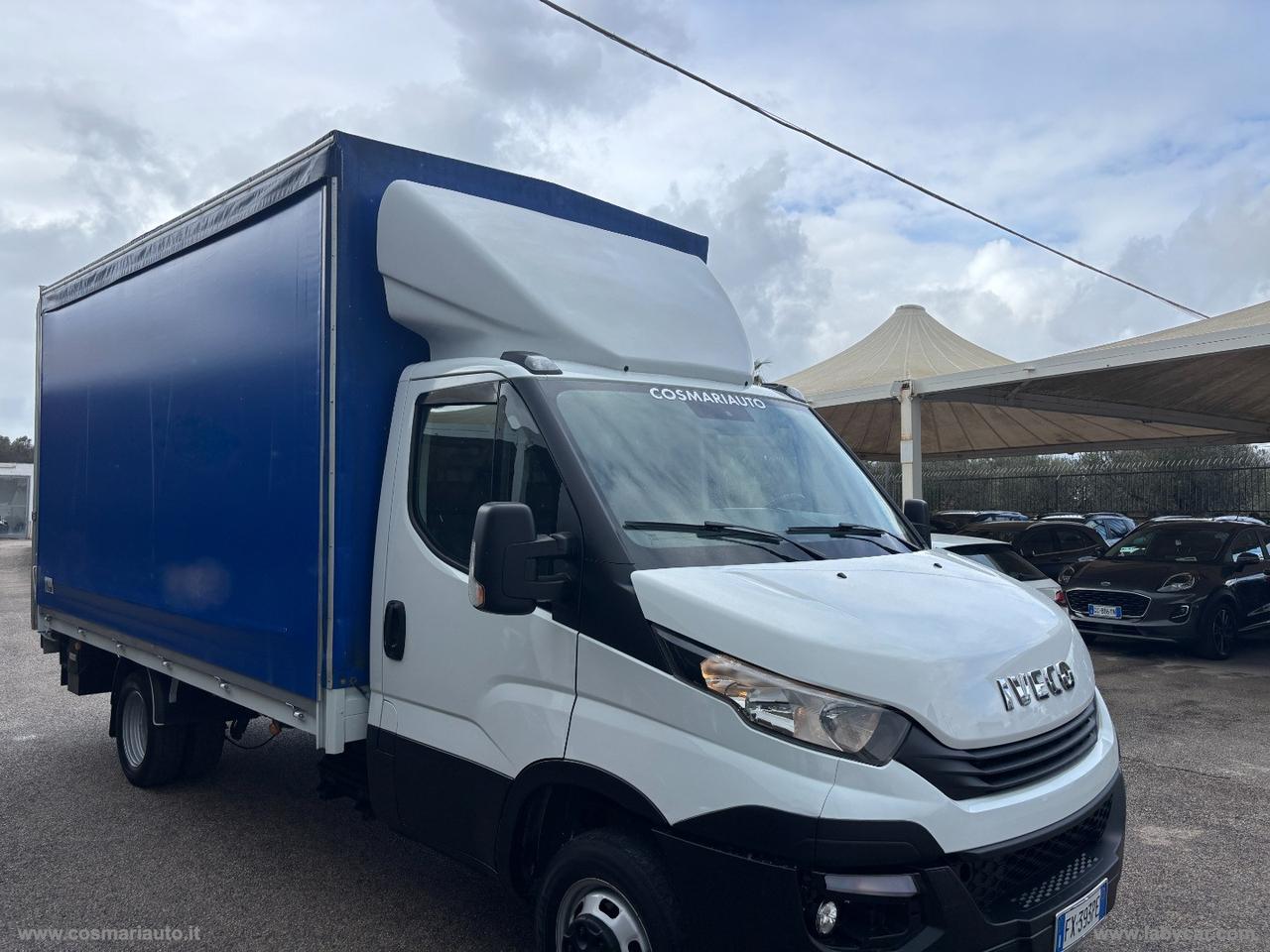 DAILY 35C15 CENTINATO CON PEDANA PASSO 4100