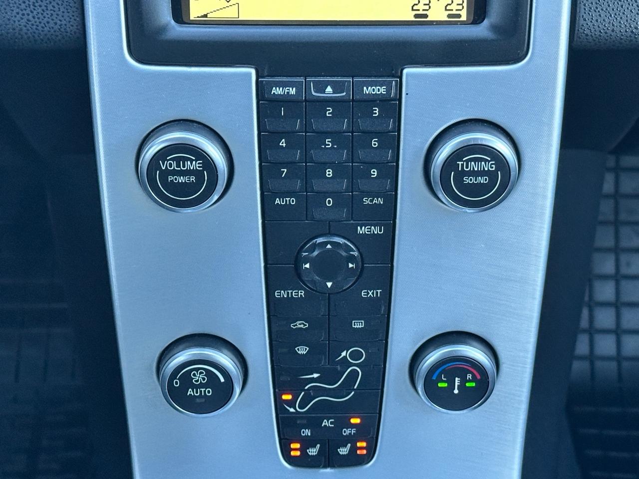 Volvo V50 D3 R-design