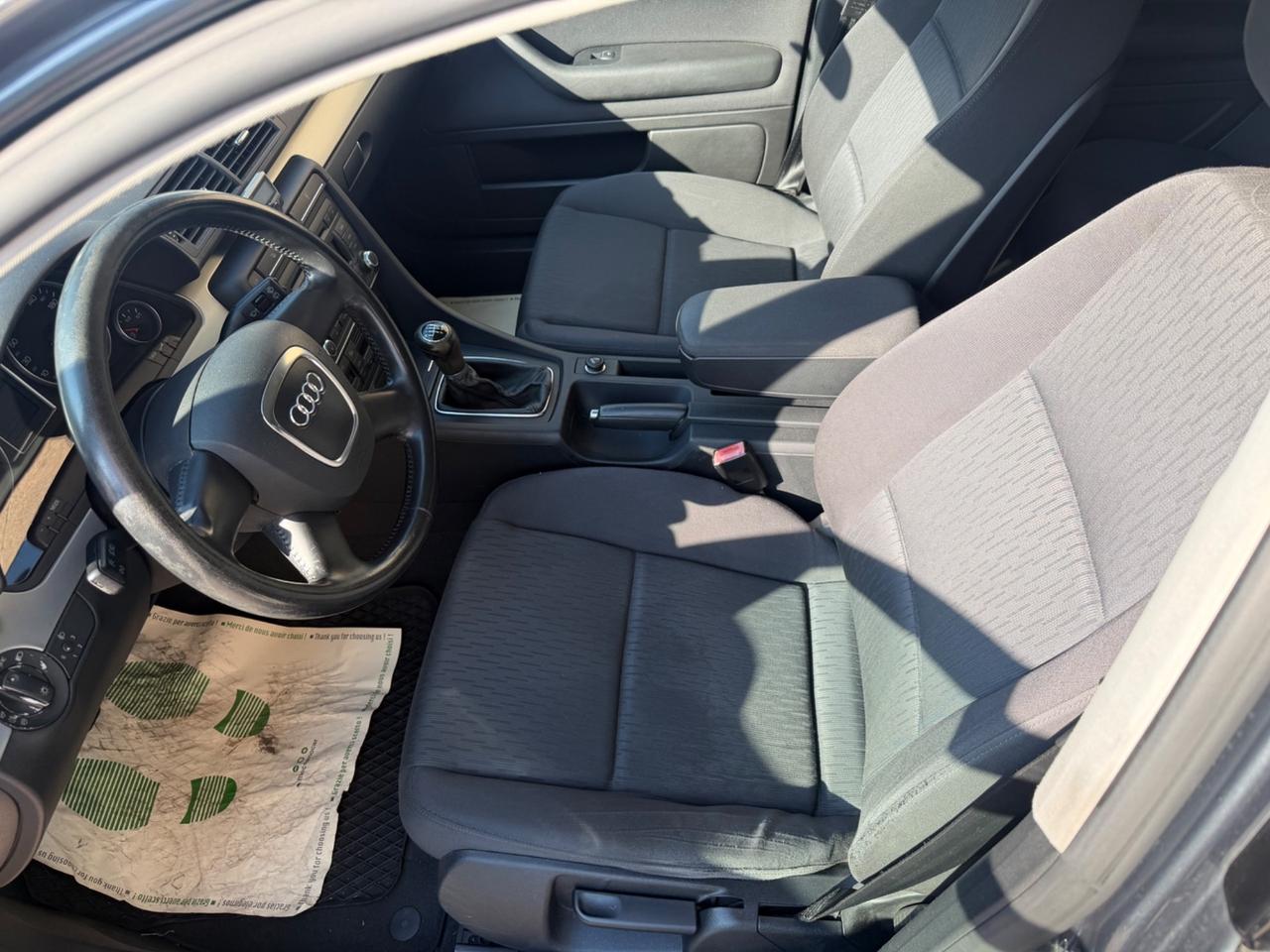 Audi A4 2.0 16V TDI Avant Motore 64.000 km