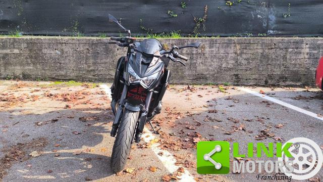 KAWASAKI Z800 AKRAPOVIC