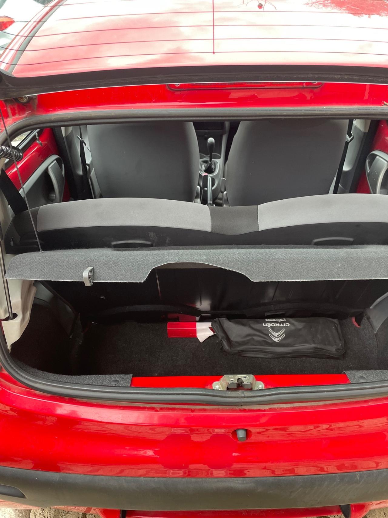 Citroen C1 1.0 5 porte airdream Pulp neopat