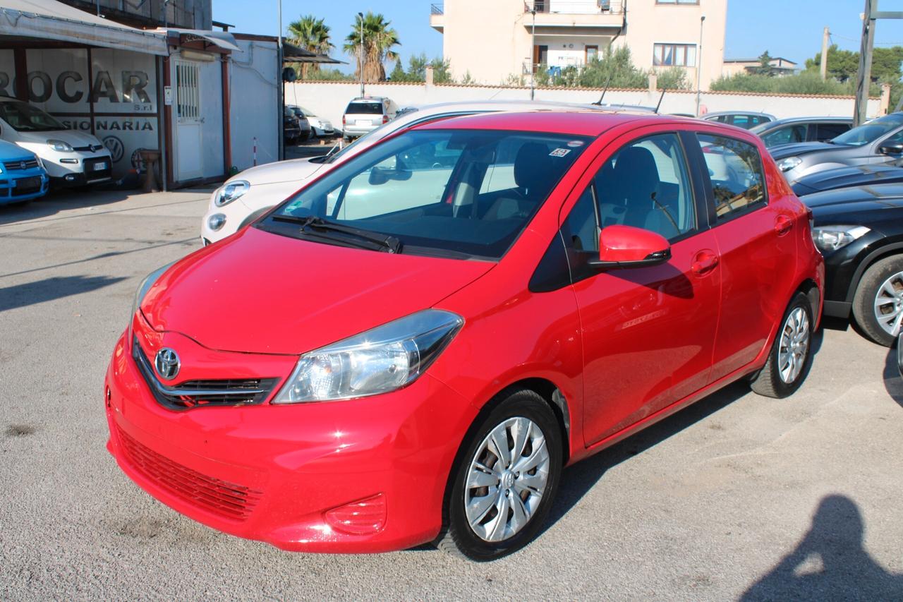 Toyota Yaris 1.4 D-4D DPF 5 porte