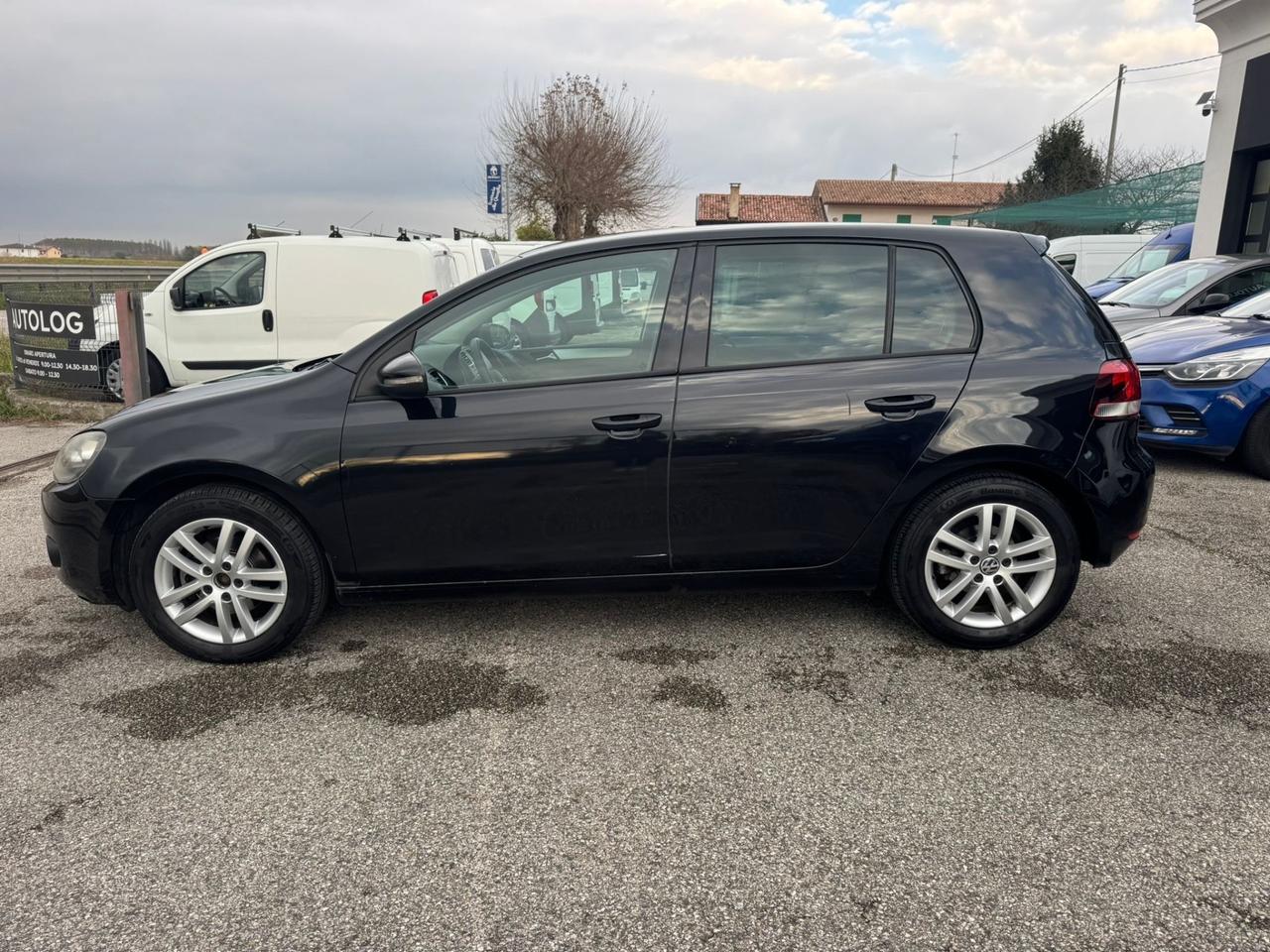 Volkswagen Golf 1.6 TDI DPF 5p. Highline
