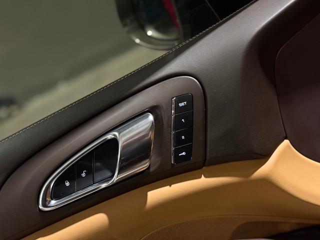 PORSCHE Cayenne 3.0 Diesel Platiunum Edition