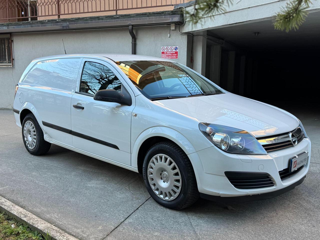 OPEL Astra 1.3 cdti 90cv AUTOCARRO