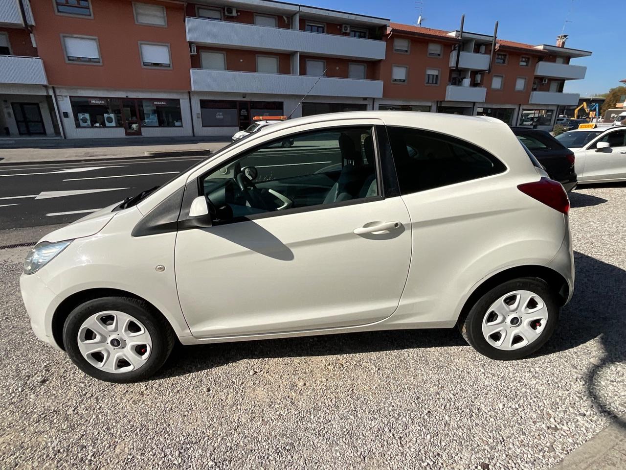 Ford Ka 1.2 8V 69 CV Individual