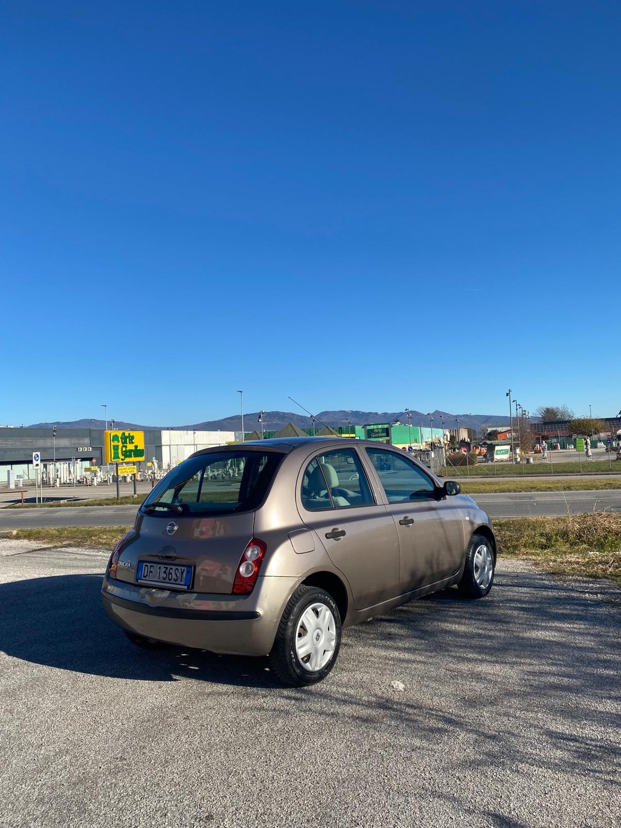 Nissan Micra 1.2 16V 5 porte Acenta