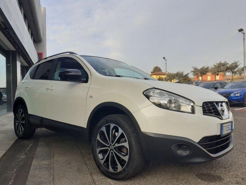 Nissan Qashqai 1.5 dCi DPF 360-NAVI/TETTO PAN - R 18" - GARANZIA