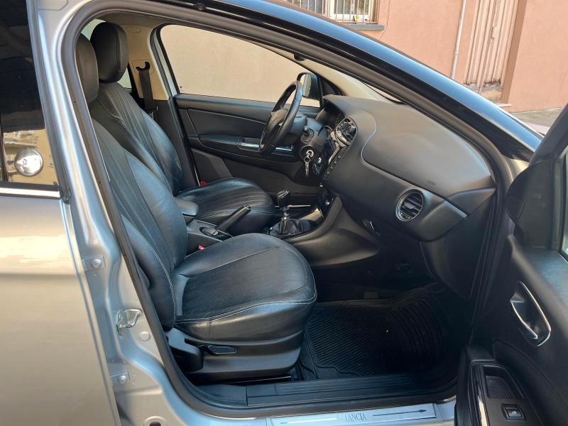 Lancia Delta 1.4 tjt Platino ecochic Gpl 120cv