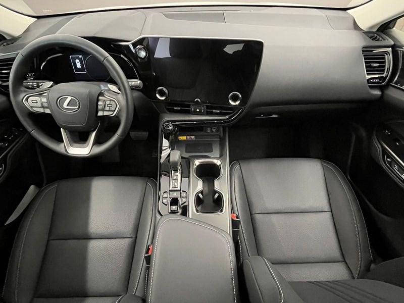 Lexus NX NX Plug-in 4WD Premium