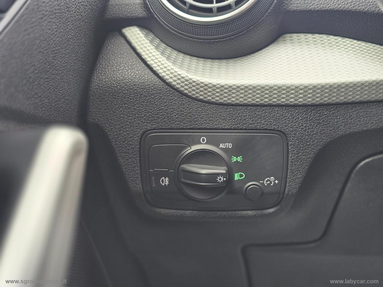 AUDI Q2 35 TDI S tronic