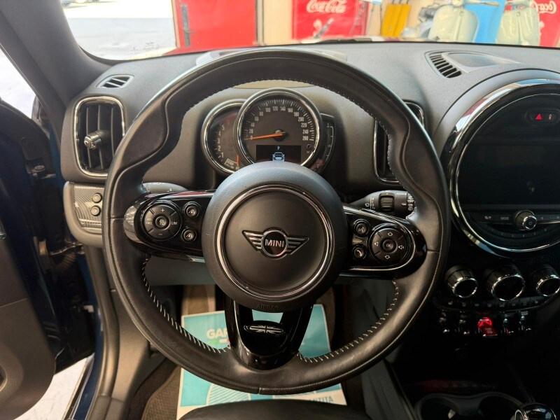MINI Mini Countrym.(F60) Mini 2.0 Cooper D Hype...