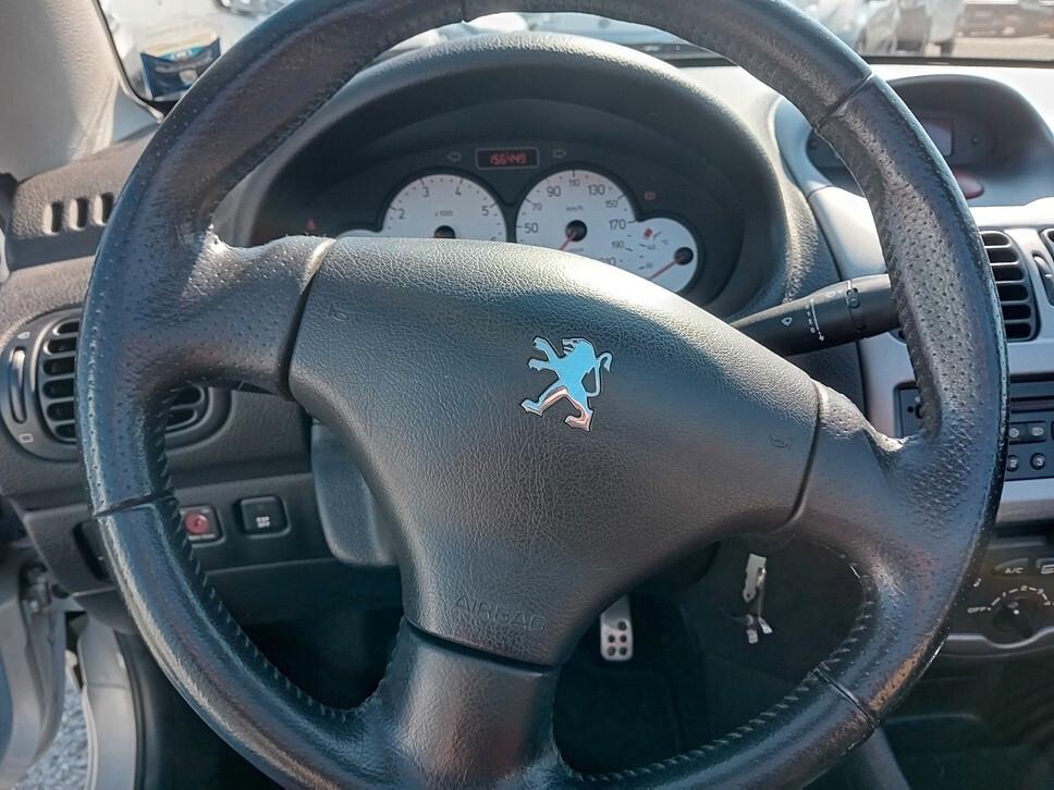 Peugeot 206 1.6 16V CC