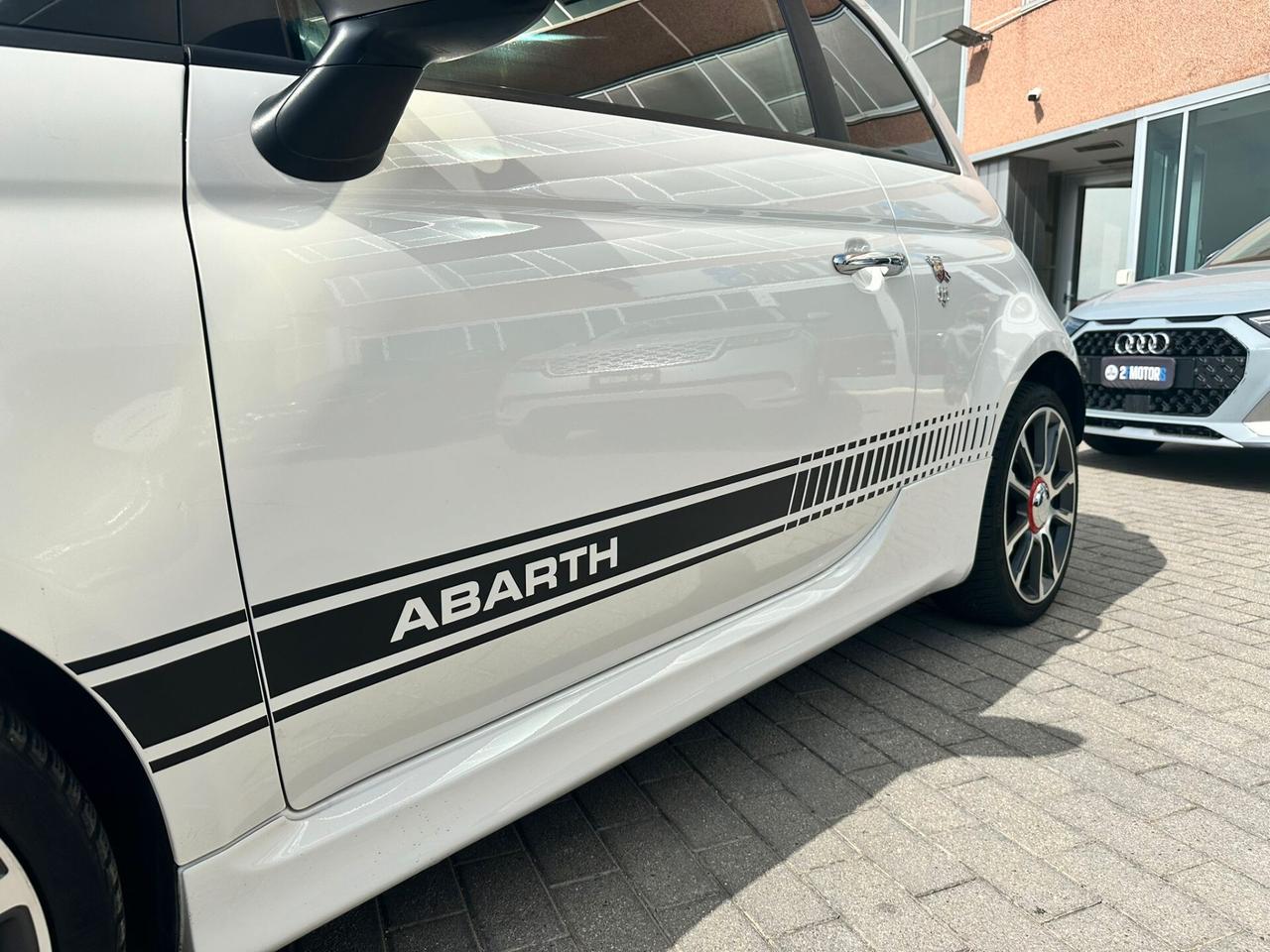 Abarth 595 500/595 1.4 16v t. t-jet Custom 135cv E6