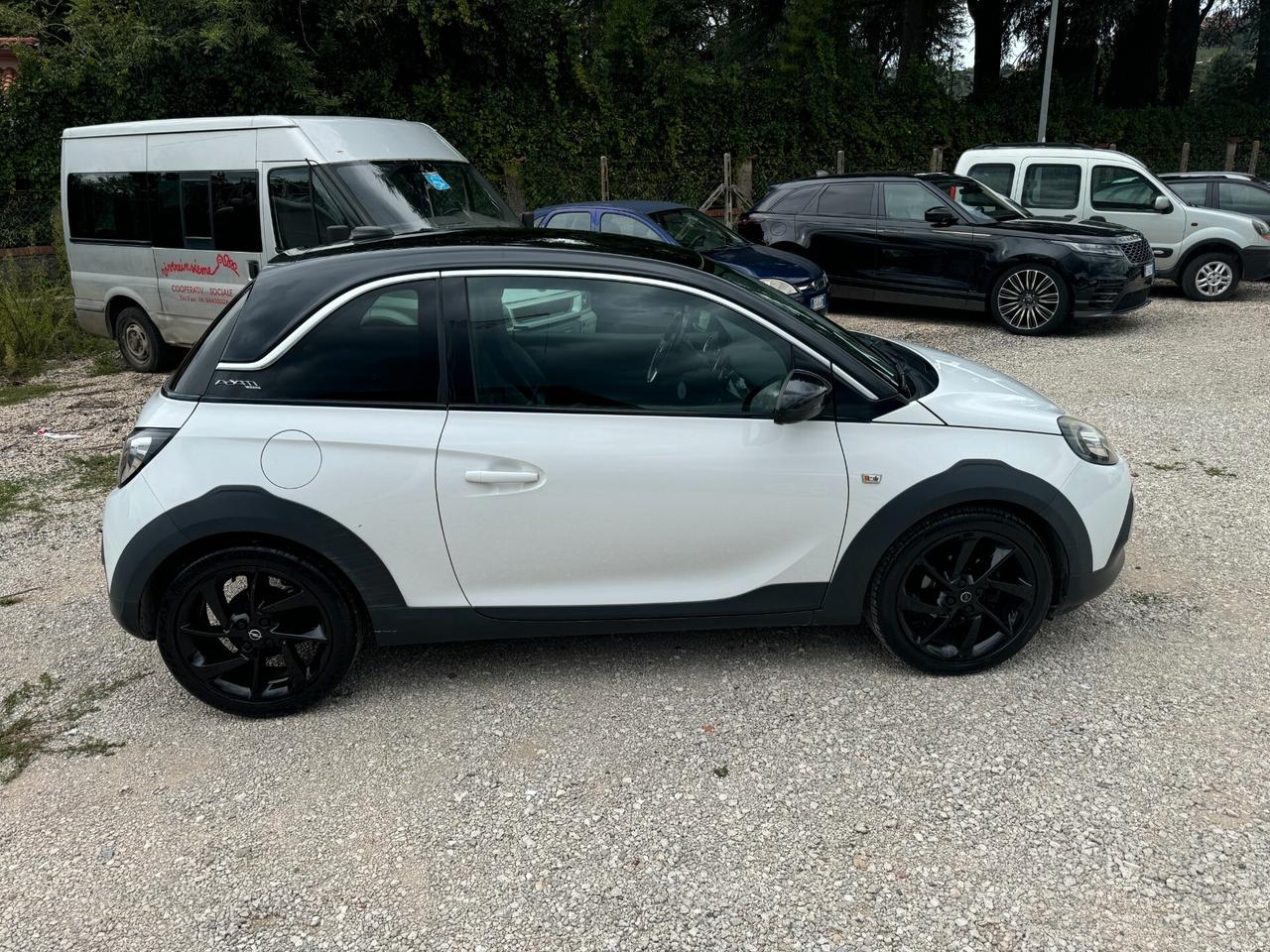 Opel Adam Rocks 1.4 87 CV Easytronic Air