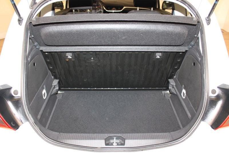 Opel Corsa 1.2 70cv MT5 b-Color