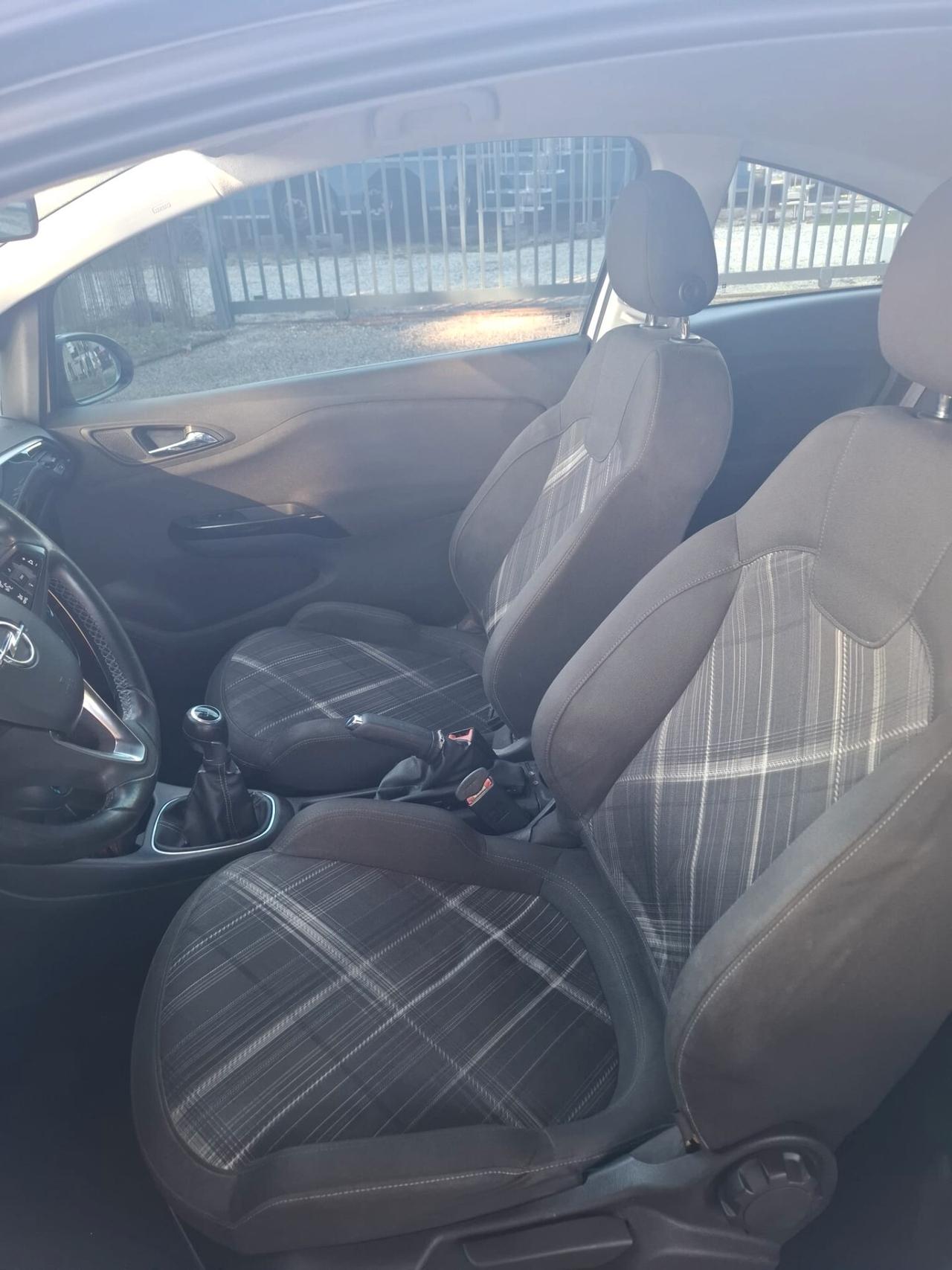 Opel Corsa 1.3 CDTI ecoFLEX Start&Stop Coupé Cosmo