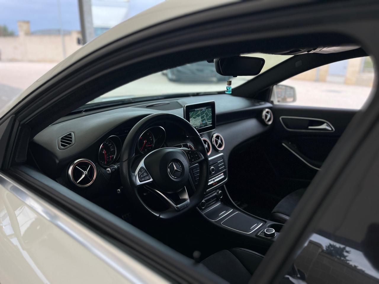 Mercedes-benz A 180 d Automatic Premium AMG