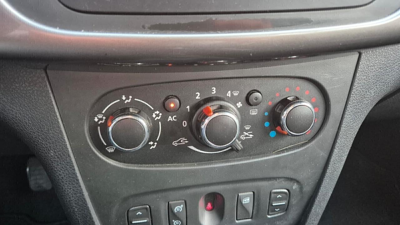 Dacia Sandero Stepway 1.5dCi 90CV Prestige-11/2014