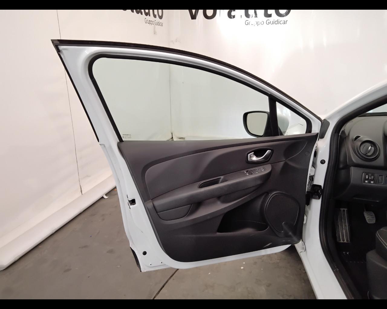 RENAULT Clio IV 2017 - Clio 1.5 dci energy Zen 75cv