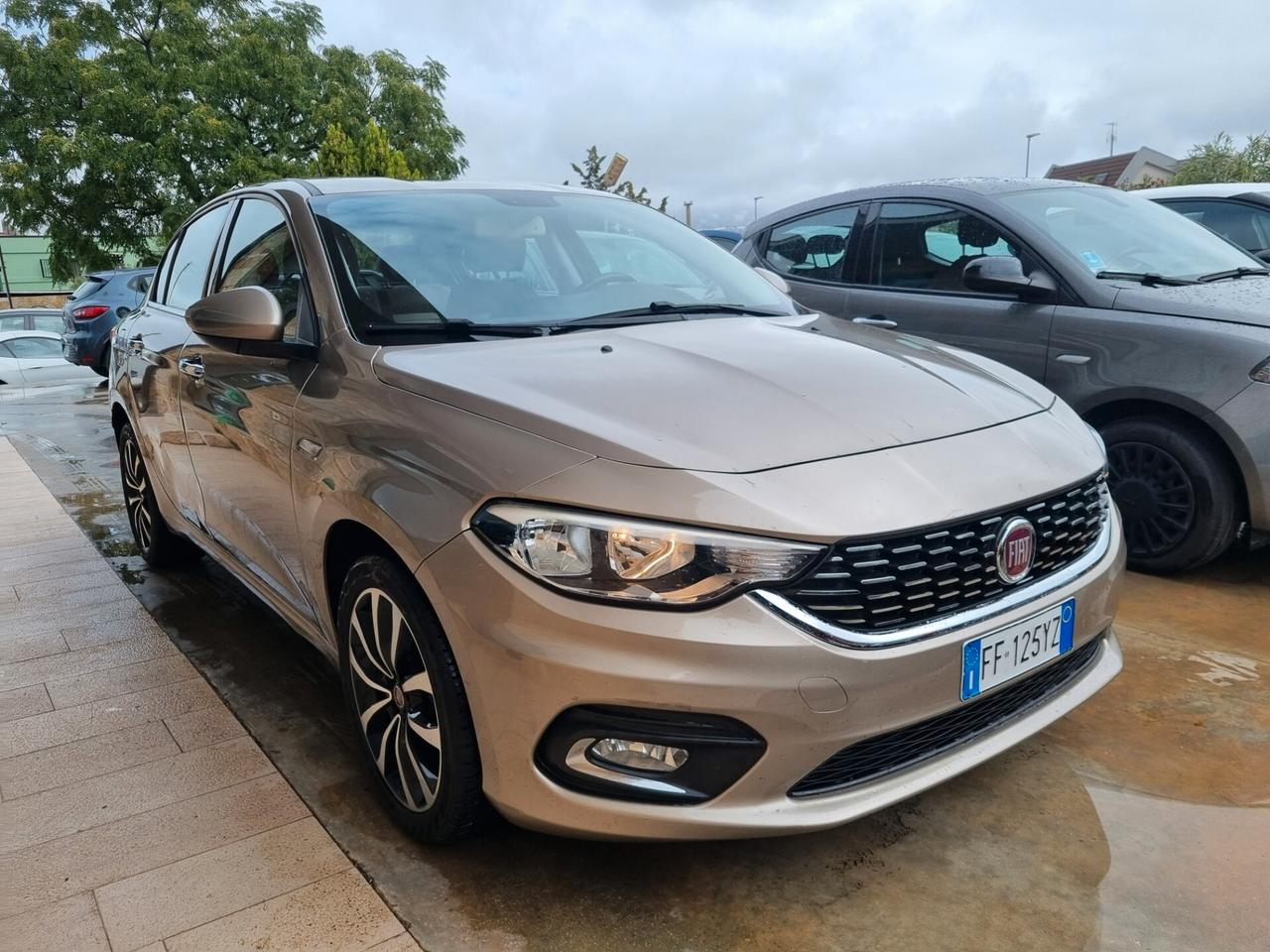 Fiat Tipo 1.6 Mjt S&S 5 porte Lounge