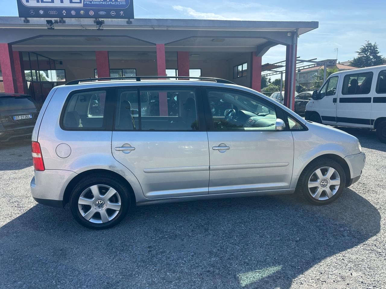 Volkswagen Touran 1.9 TDI 105CV Conceptline