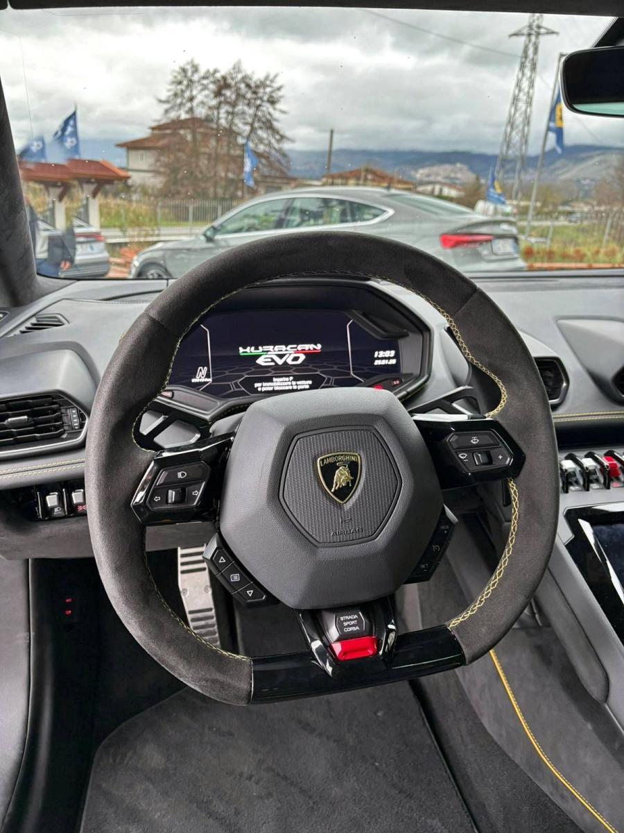 LAMBORGHINI - Huracán - Coupe 5.2 Evo 640 awd