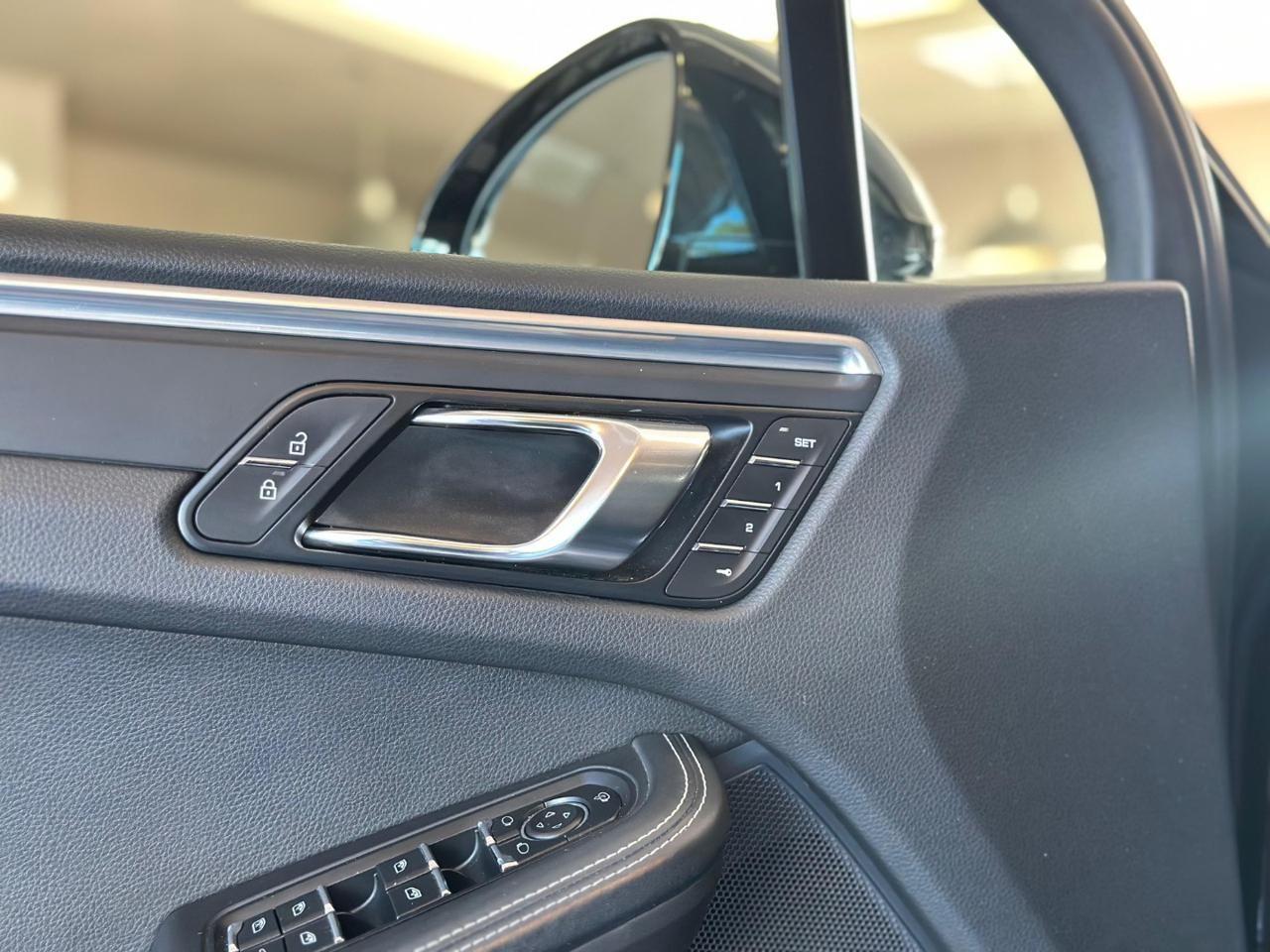 PORSCHE Macan 2.0 265cv Service Porsche FULL