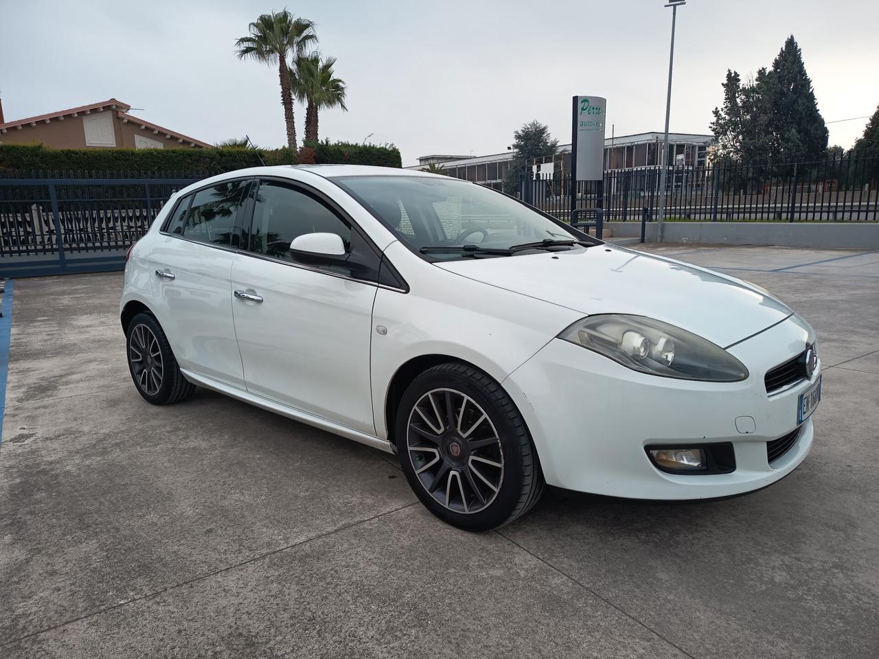 Fiat Bravo 1.6 MJT 105 CV DPF sport