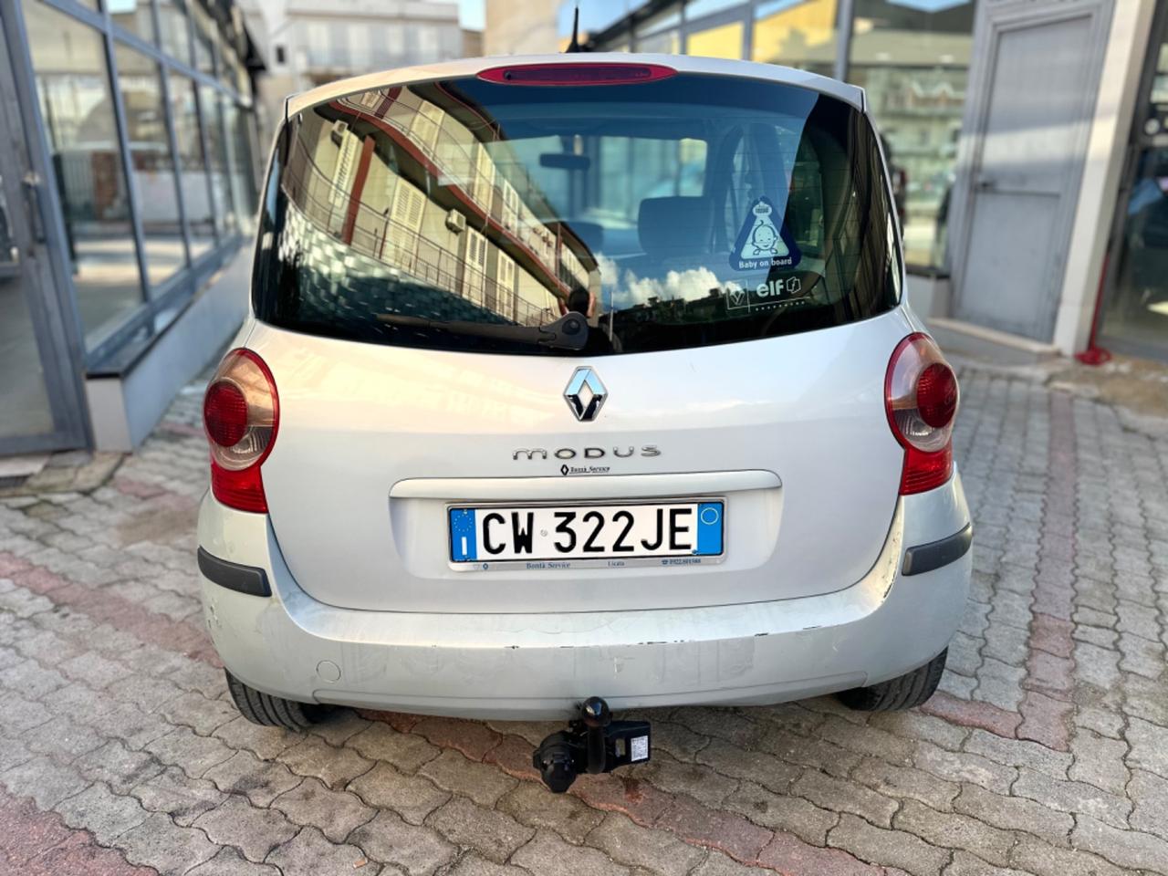 Renault Modus 1.5 dCi 65CV Gancio traino 2005