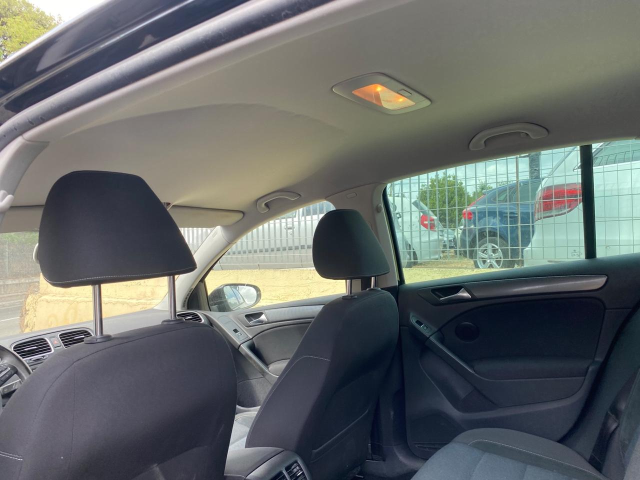Volkswagen Golf 1.6 TDI DPF 5p. Style