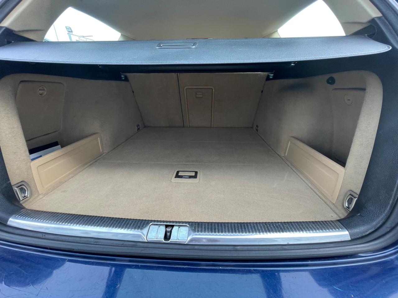 Volkswagen Passat 2.0 TDI DPF Var. Comfortline