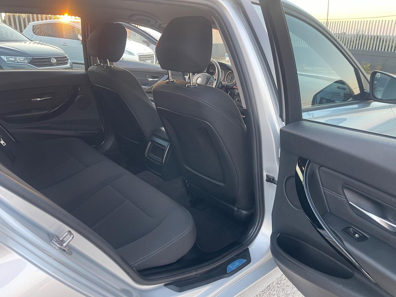 BMW 316 D 115CV TOURING SPORT MANUAL FULL LED