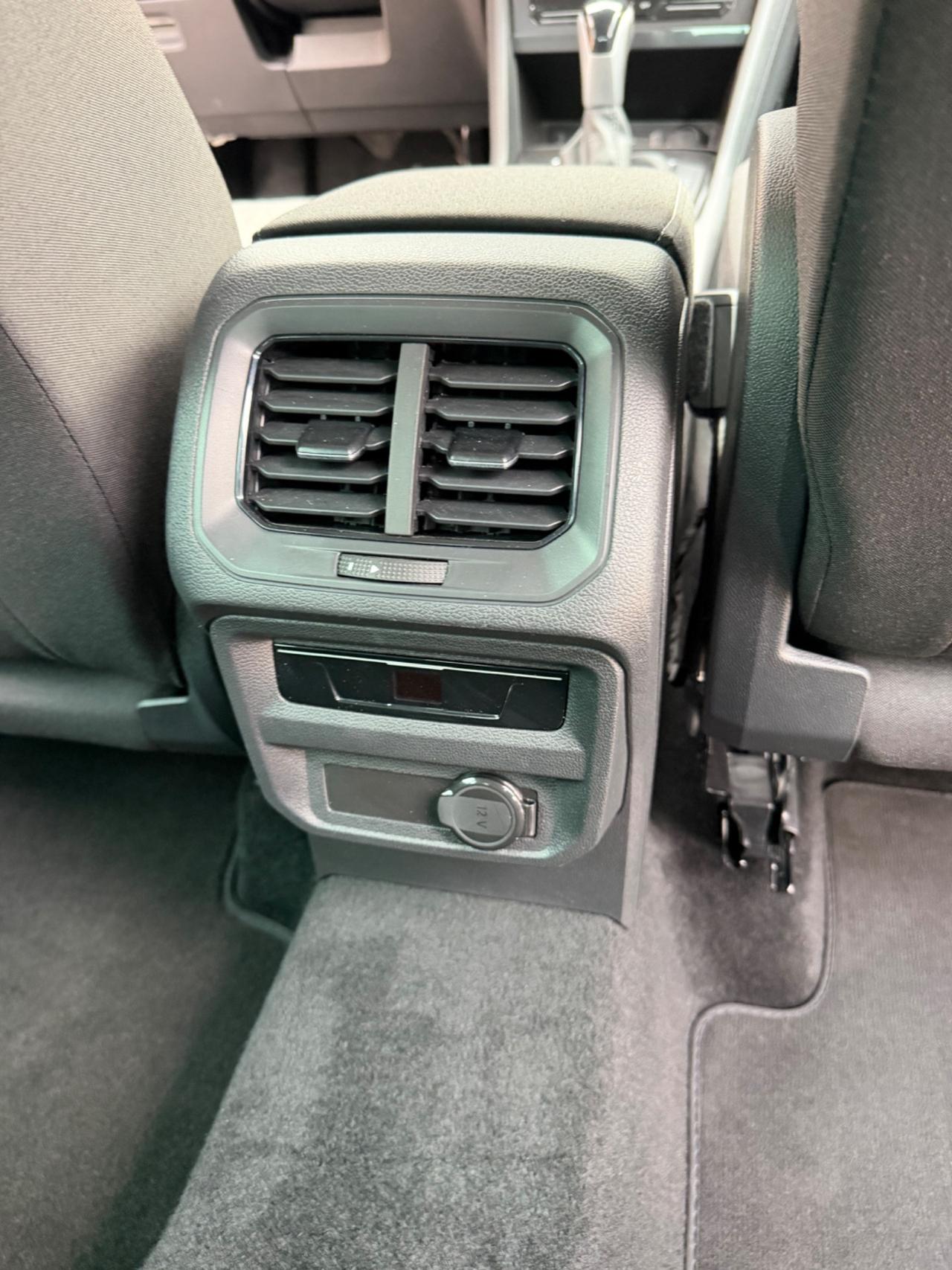 Volkswagen Tiguan 2.0 TDI 150 CV SCR DSG Elegance