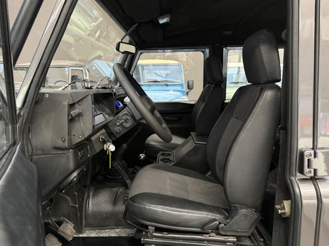 LAND ROVER Defender 110 TD5 CREW CAB TOMB RIDER *250 / MONDO*